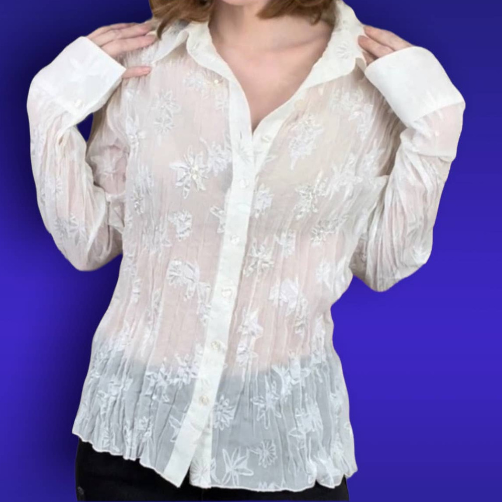 90s y2k Bohemian Women’s Size Large White Sheer Button Up w/ Beaded Flowers